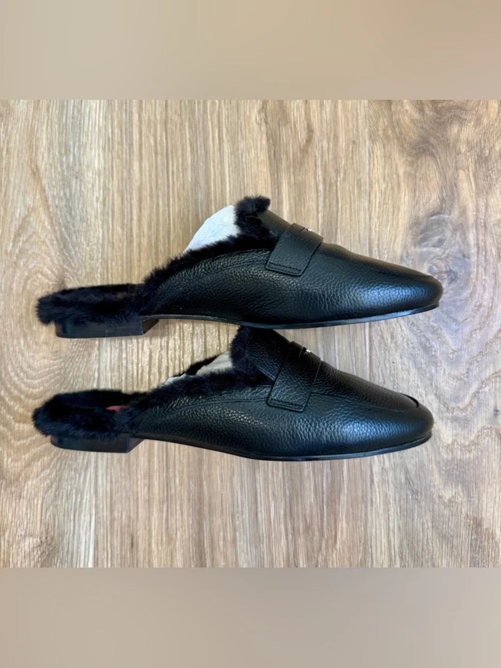 Kate Spade Caelyn Black Pebble Leather Shearling Lined Loafers 8.5